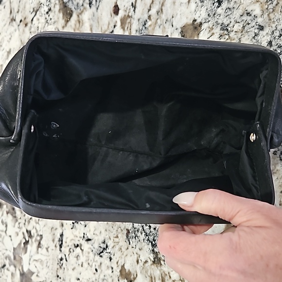 2/$10 MAC dumpling cosmetics bag - Picture 4 of 7